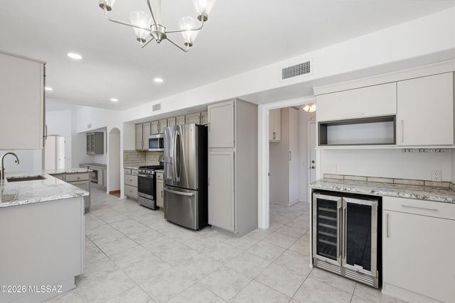 14311 N Choctaw Drive, Oro Valley, AZ 85755