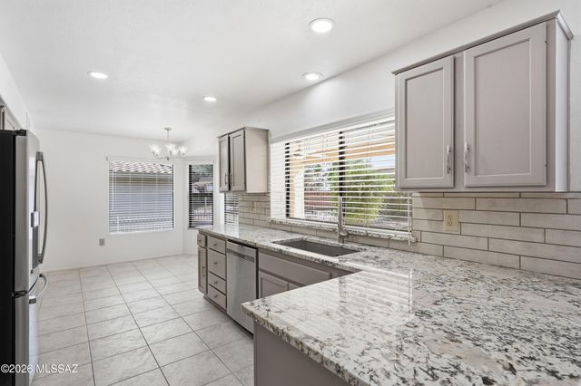 14311 N Choctaw Drive, Oro Valley, AZ 85755