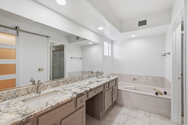 14311 N Choctaw Drive, Oro Valley, AZ 85755