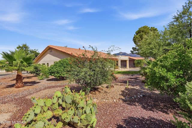 14311 N Choctaw Drive, Oro Valley, AZ 85755