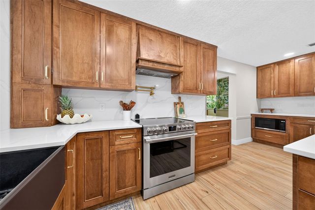 729 MONMOUTH WAY, Winter Park, FL 32792
