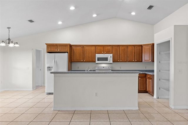 3355 LAKE TOHOPEKALIGA ROAD, St Cloud, FL 34772