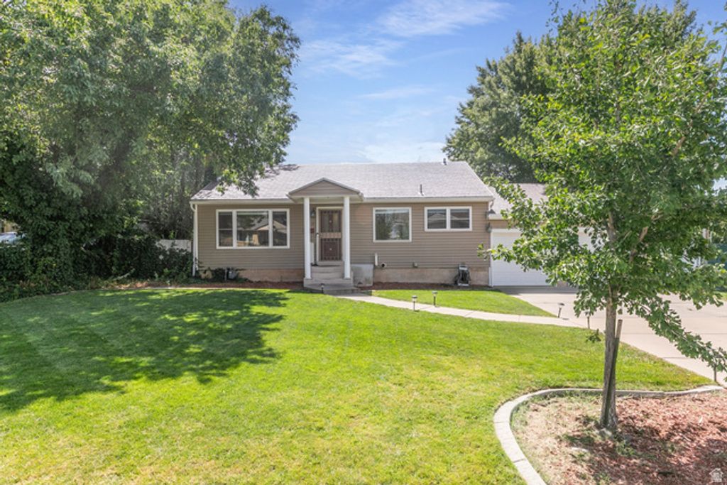 907 MAPLE ST, Ogden, UT 84403 — photo 2