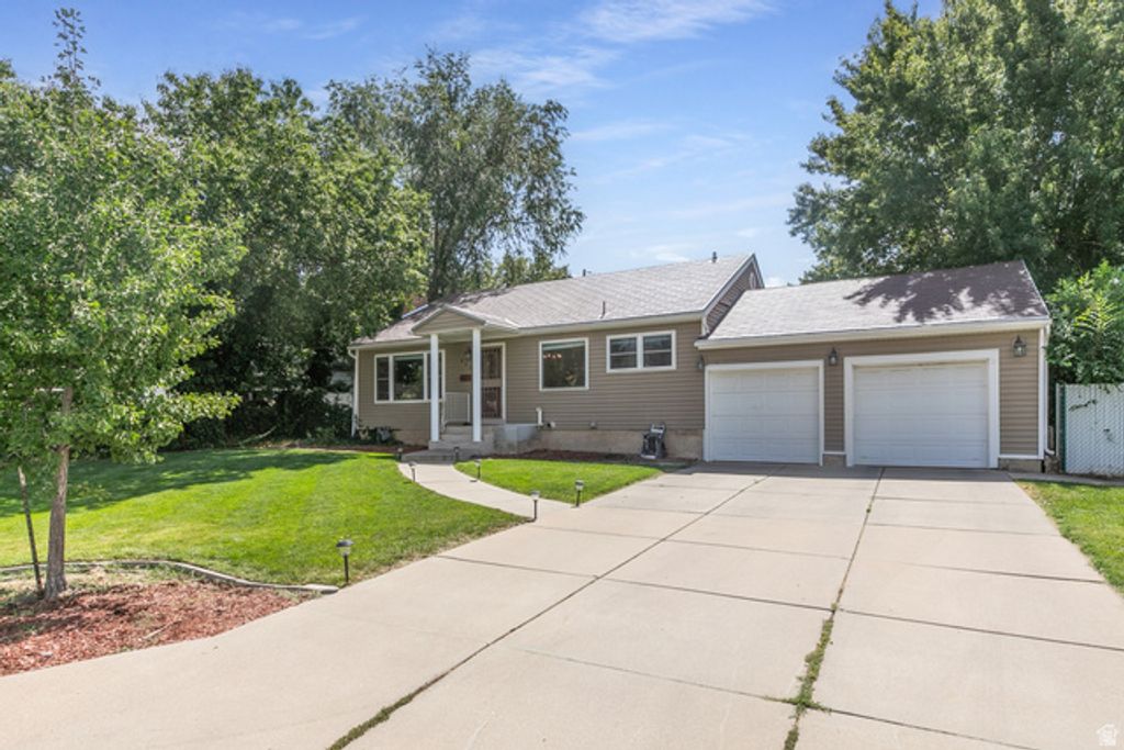 907 MAPLE ST, Ogden, UT 84403 — photo 4