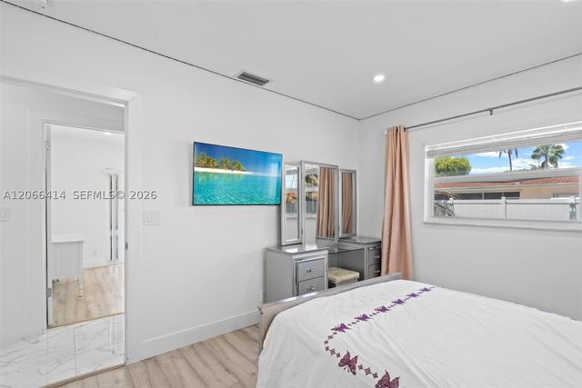 669 NW 15th Ave 0, Boca Raton, FL 33486
