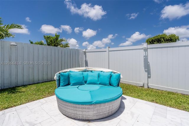 669 NW 15th Ave 0, Boca Raton, FL 33486