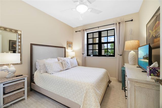 5706 Cape Harbour DR 110, Cape Coral, FL 33914