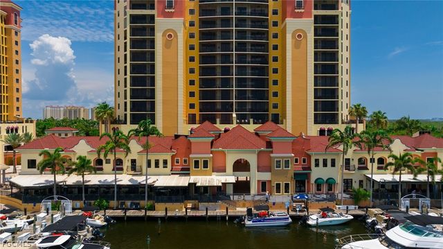 5706 Cape Harbour DR 110, Cape Coral, FL 33914