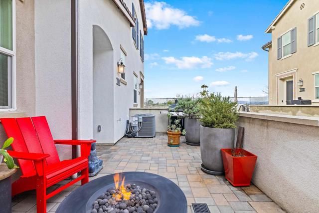 1108 Delpy View, Vista, CA 92084