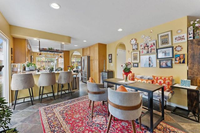 871 Blackwood Rd, Chula Vista, CA 91910