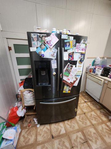 502 W 4th ST, Taylor, TX 76574