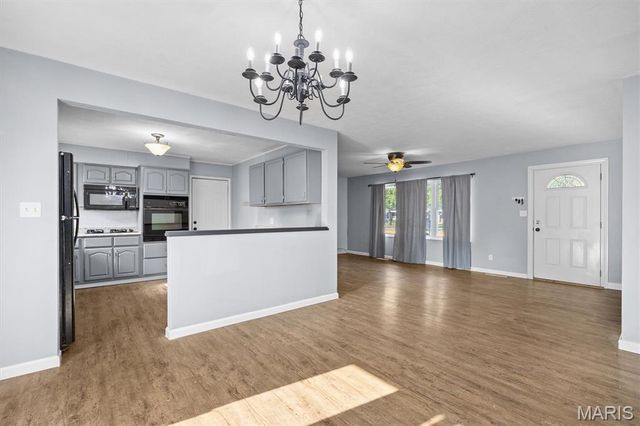 710 N Smiley Street, O'fallon, IL 62269