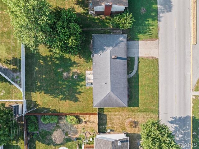 710 N Smiley Street, O'fallon, IL 62269