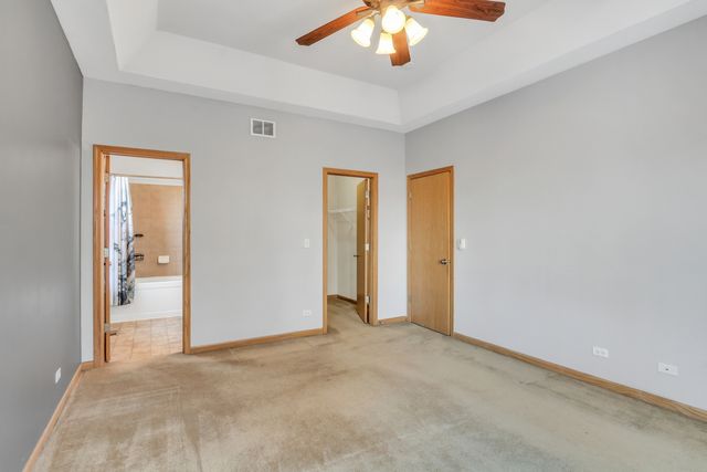 1491 W Sedgewood Court, Round Lake, IL 60073