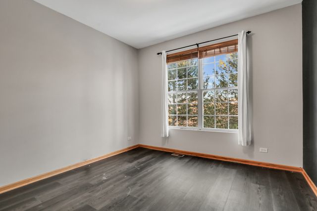 1491 W Sedgewood Court, Round Lake, IL 60073