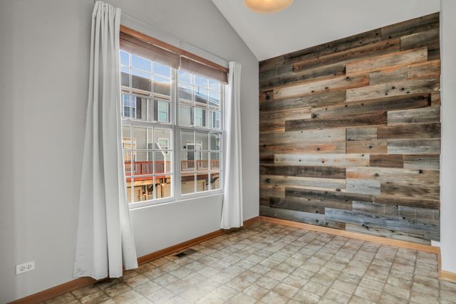 1491 W Sedgewood Court, Round Lake, IL 60073