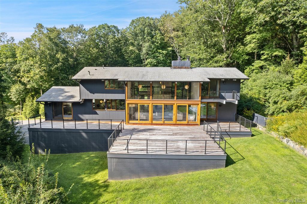 21 Black Spring Road, Pound Ridge, NY 10576 — photo 3