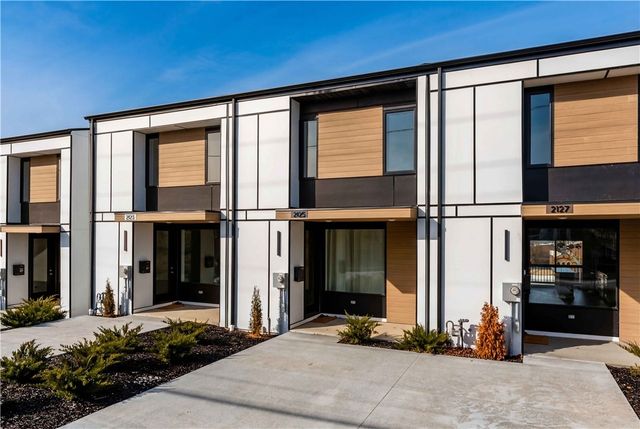 2125 Rose St, Hill District, PA 15219