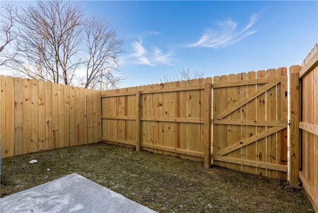 2125 Rose St, Hill District, PA 15219