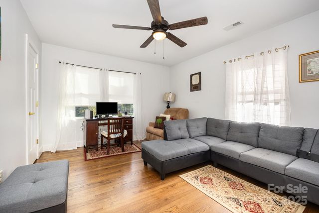 1612 Mooresville Road, Salisbury, NC 28147