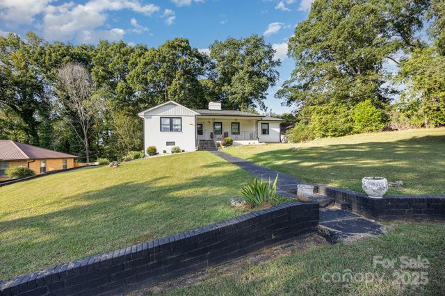 1612 Mooresville Road, Salisbury, NC 28147