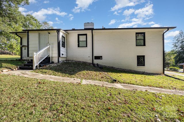 1612 Mooresville Road, Salisbury, NC 28147