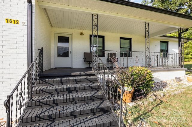 1612 Mooresville Road, Salisbury, NC 28147