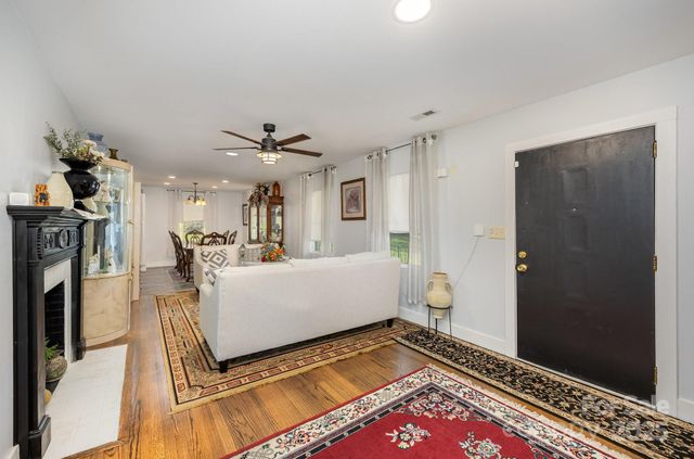 1612 Mooresville Road, Salisbury, NC 28147