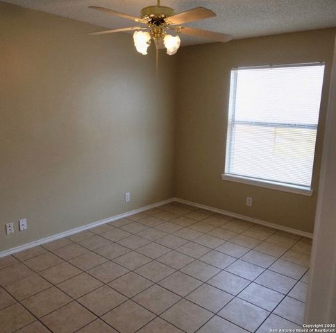 9818 Autumn Valley, Converse, TX 78109