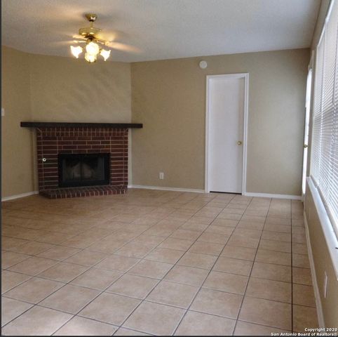 9818 Autumn Valley, Converse, TX 78109