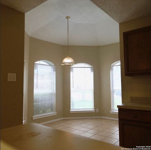 9818 Autumn Valley, Converse, TX 78109