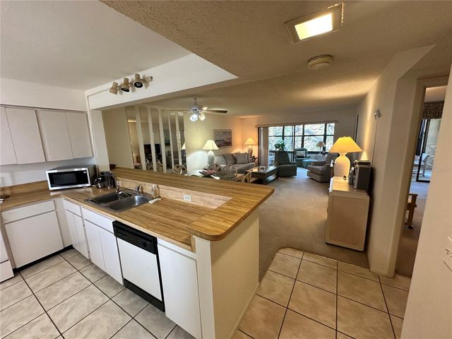 346 SPRINGDALE DRIVE W 346, Bradenton, FL 34210