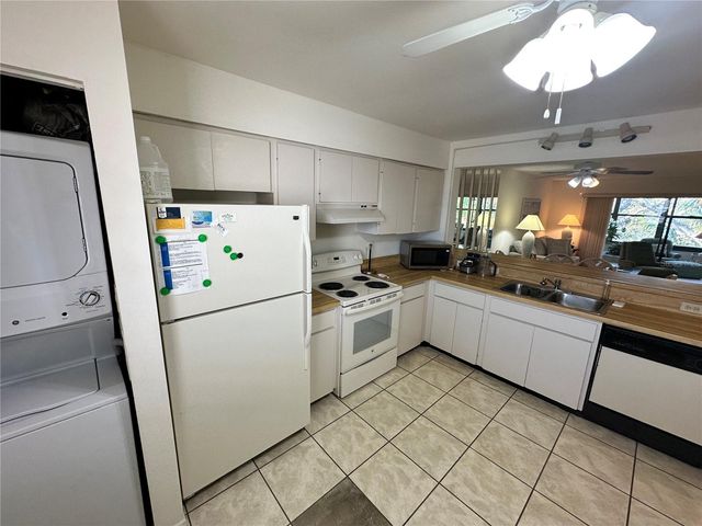 346 SPRINGDALE DRIVE W 346, Bradenton, FL 34210