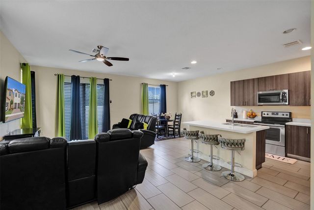 4875 NW 55th Place, Tamarac, FL 33319