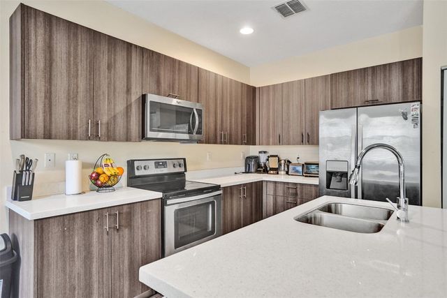 4875 NW 55th Place, Tamarac, FL 33319