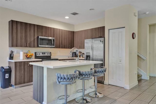 4875 NW 55th Place, Tamarac, FL 33319