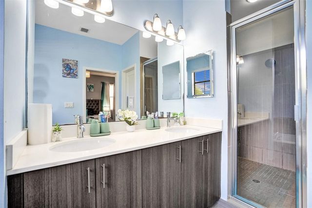 4875 NW 55th Place, Tamarac, FL 33319