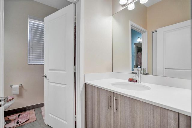 4875 NW 55th Place, Tamarac, FL 33319