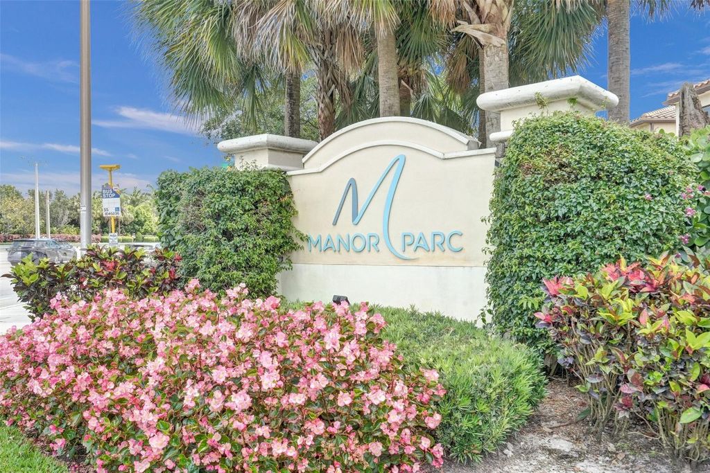 4875 NW 55th Place, Tamarac, FL 33319