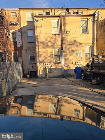 1022 N BROADWAY, Baltimore, MD 21205