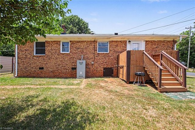 1304 Nance Street, Burlington, NC 27217