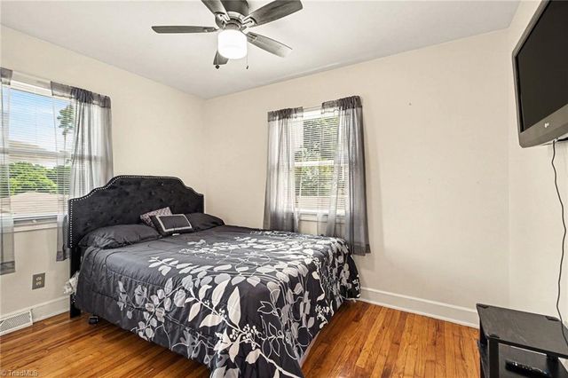 1304 Nance Street, Burlington, NC 27217