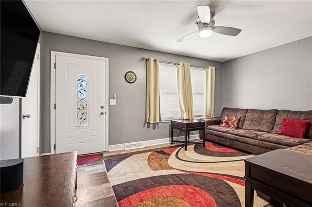 1304 Nance Street, Burlington, NC 27217