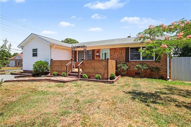 1304 Nance Street, Burlington, NC 27217