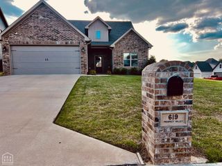 619 Prospect Valley Drive, Jonesboro, AR 72405