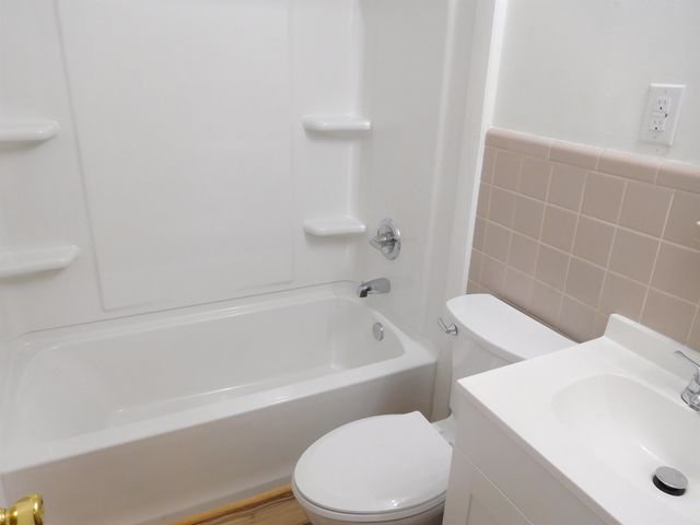 204 Lakeview Drive Drive, Gaffney, SC 29341