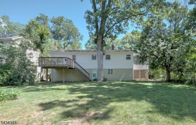 54 Oak Crest Rd, West Orange Twp., NJ 07052