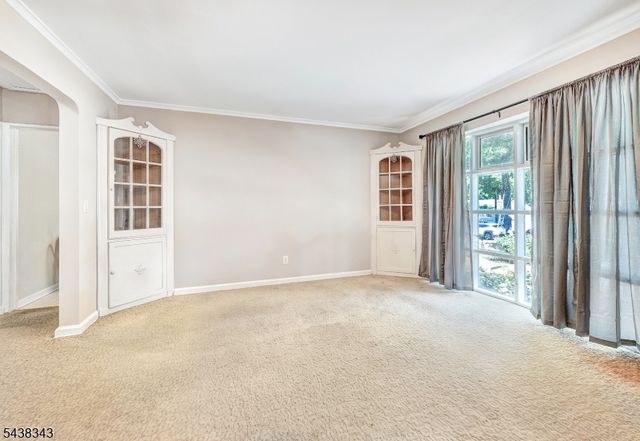 54 Oak Crest Rd, West Orange Twp., NJ 07052