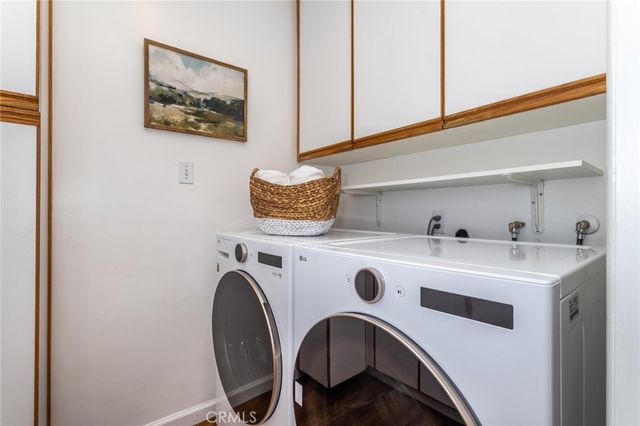 12705 Sarah Street, Studio City, CA 91604