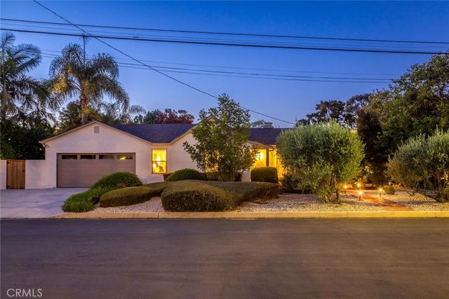 12705 Sarah Street, Studio City, CA 91604